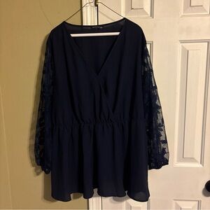 BloomChic Blue Relaxed lace sleeve  Tunic